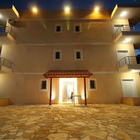 Hotel Afrodite Dhermi Ngoại thất bức ảnh