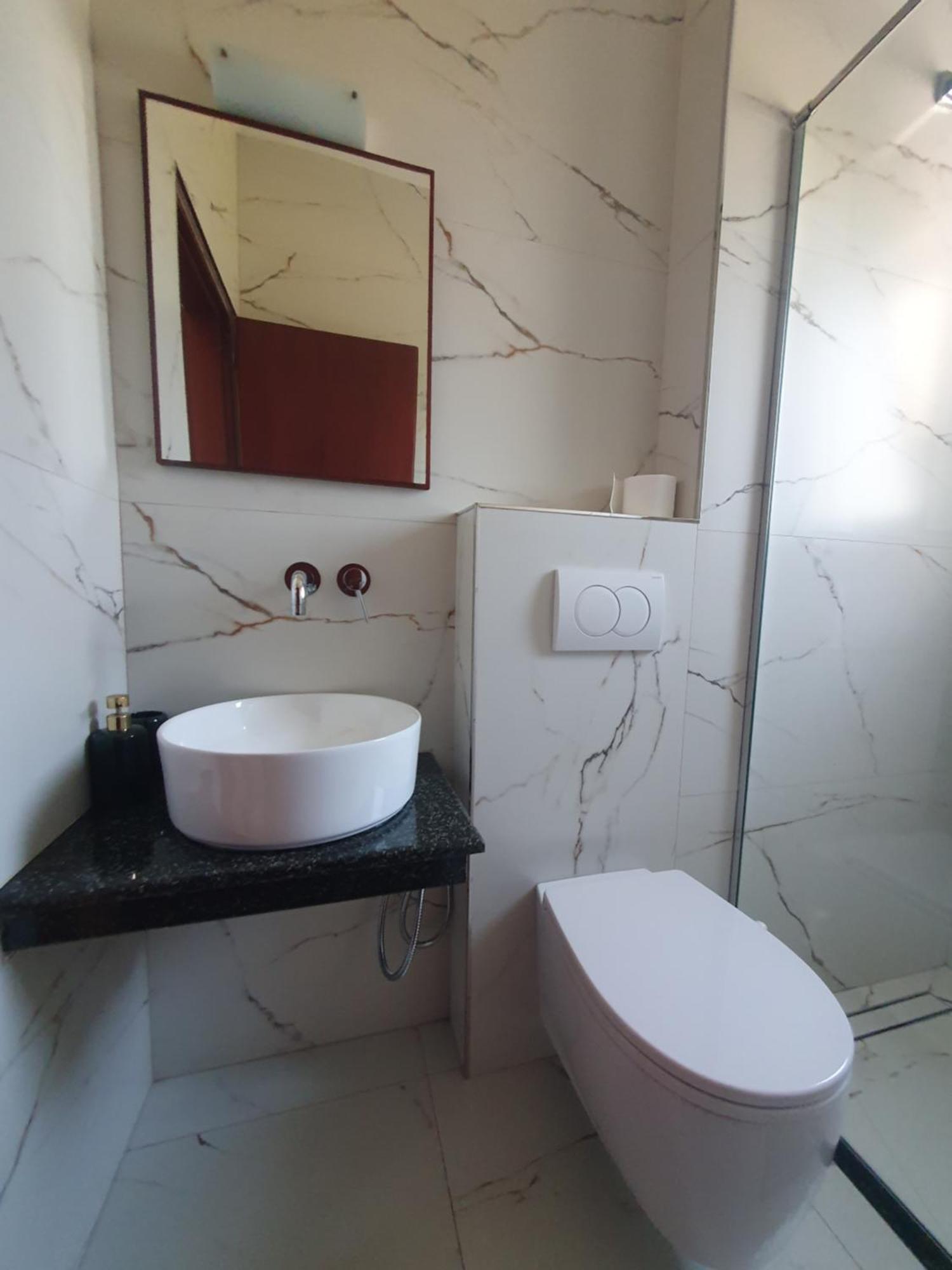 Hotel Afrodite Dhermi Ngoại thất bức ảnh